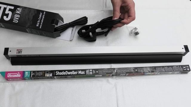 ShadeDweller-Max, At Long Last a UV-B Lamp Designed for Snakes!! смотреть онлайн