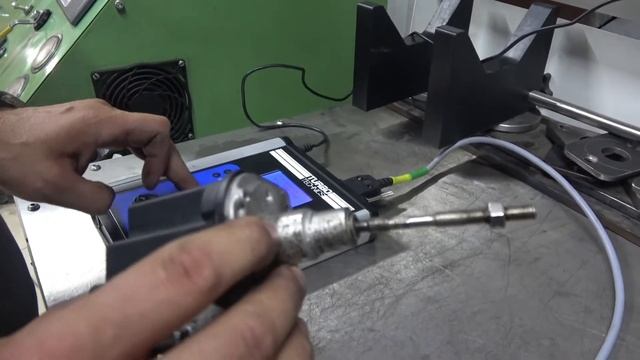 Ремонт турбин. Регулировка актуатора MAHLE Регулировка электронного сервопривода. смотреть онлайн