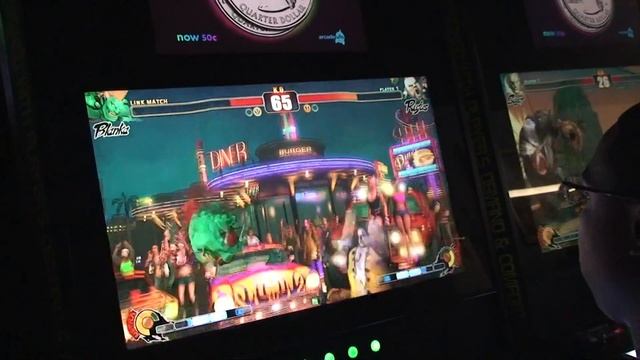 Arcade UFO - SF4 (12-12-2009) - Larry S (RU) vs (BL) смотреть онлайн