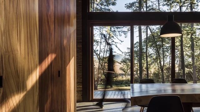 Open Valley House Design That Blends Into The Landscape Of The Forest смотреть онлайн