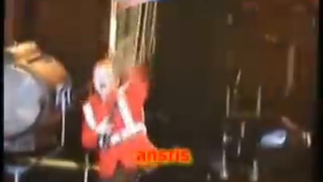 Iron Maiden Roma 20/06/2007 Best video maxischermo смотреть онлайн