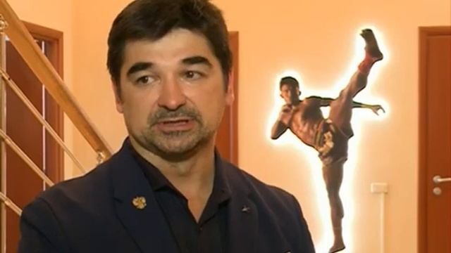 Новый спортзал для единоборств смотреть онлайн