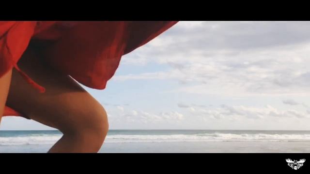 Разбившийся корабль на диком пляже Nyang-Nyang, Бали [ELK.ONE] смотреть онлайн