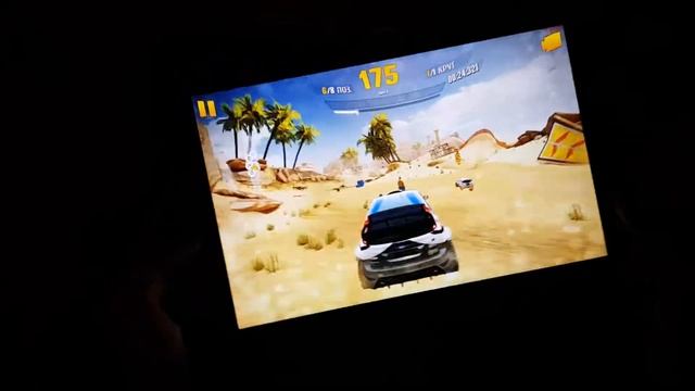 Что не так с играми на Huawei MediaPad M3 Lite? смотреть онлайн