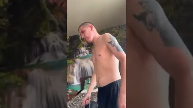 Безумный Паша Иришка ЧИКИПИКИ - Брачные Игры смотреть онлайн