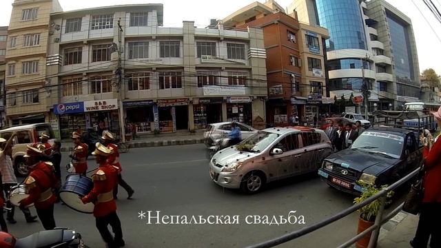 Катманду |Из Индии в Непал пешком| Граница государств и виза|Великолепная столица Непала|India-Nepa смотреть онлайн