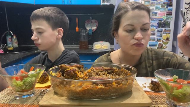 МУБАНГ КРЫЛЬЯ с ГРЕЧКОЙ/САЛАТ/MUBANG WING WITH BUCKWHEAT/SALAD