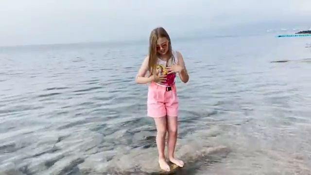 Виктория Смирнова А на море белый песок Ж.Фриске (cover) смотреть онлайн