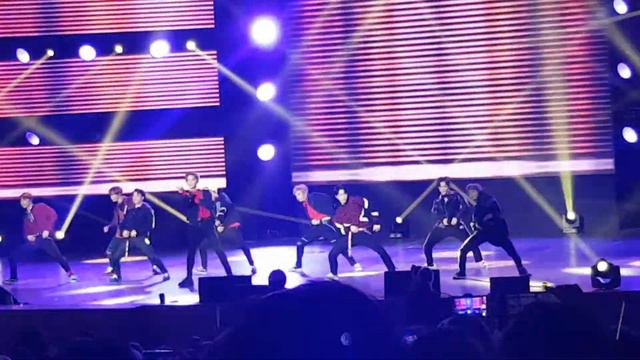 엔시티 127 [NCT 127] IN MOSCOW [KBEE 2018]