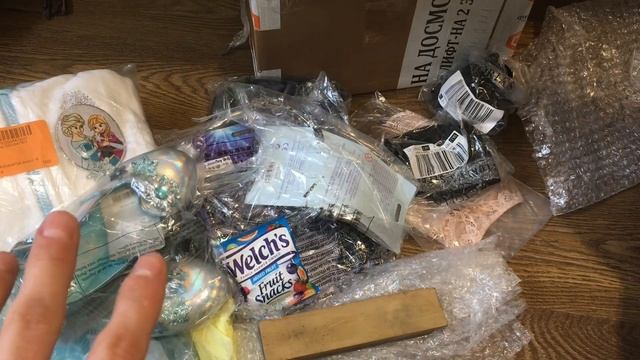 Бандеролька 9 три новых камня, Dubl duck, F.W. Engels, Frozen Elsa и iphone 7 смотреть онлайн