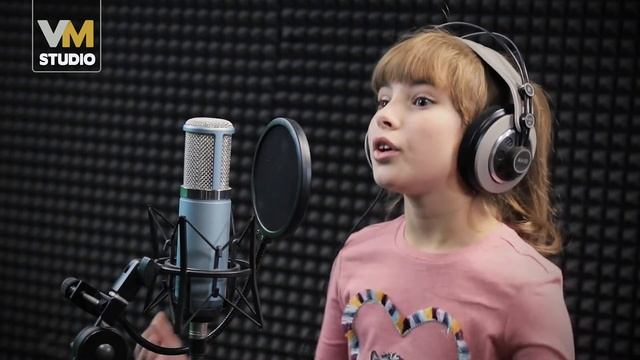 Анастасия Мильчакова - Песня Синеглазки (Е.Крылатов) смотреть онлайн