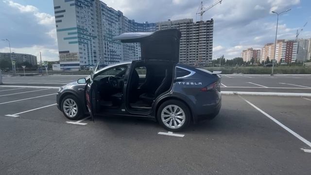 Продаю Свою Tesla Model X Long Range Plus 2020 ! Не Битая и Чистая История ! Плюс Допы смотреть онлайн