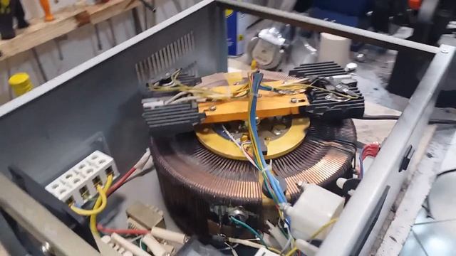 Стабилизатор напряжения Ресанта 10 квт