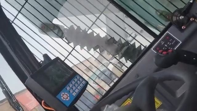 Самоходный бетоносмеситель с самозагрузкой ZHIYANG ZY от 3 до 6 м3 смотреть онлайн