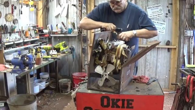 How much Copper Aluminum, shred, and short iron, in an old Welder? смотреть онлайн