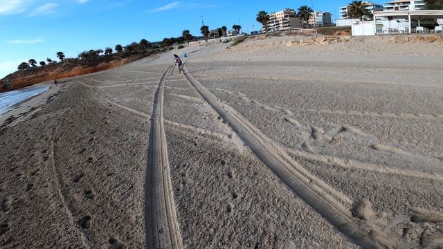 Коп в Испании. Техосмотр в Испании. смотреть онлайн