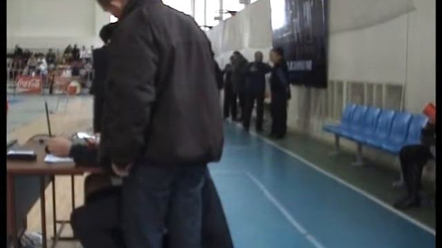 Judo.md 2011 * 02 * Turneul V.Luca (04.12.2011) перед парадом судьи перед началом смотреть онлайн