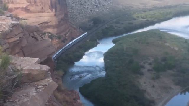 Amtrak #5 Ruby Canyon Colorado (the overlook) смотреть онлайн