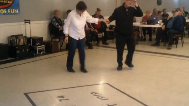 Bruce Kline, Bill Hlavac and Colton Tupy at the Henderson Jam Session смотреть онлайн
