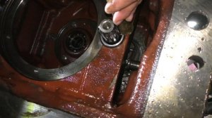 МТЗ 82. 2022 год. Вышел из строя подшипник привода ВОМ в корпусе сцепления. Часть 2.