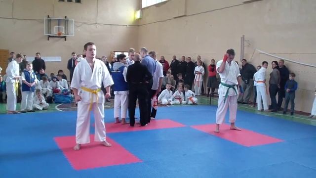 Бой МУЖИКОВ каратэ киокушинкай смотреть онлайн