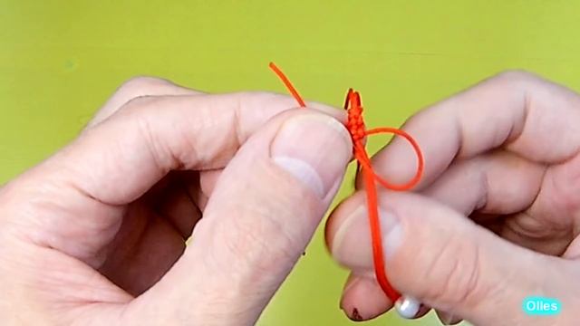 Браслет красная нить как я делаю.DIY Bracelet is a red thread смотреть онлайн