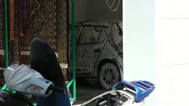 Заправка. Мойка на трассе Валуйки-Колосково.