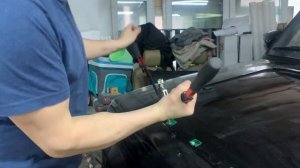 Установка на капот нивы 21213 накладки МАГНУМ.