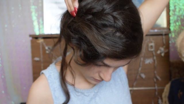 Платье на СВИДАНИЕ или ВЫПУСКНОЙ |Что надеть? | прически и макияж смотреть онлайн