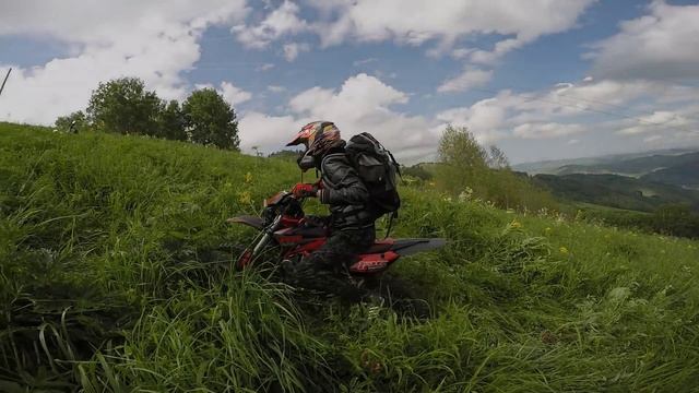 Irbis TTR 125 и Stels 400 GS. Видео GoPro Hero 4 SE. смотреть онлайн