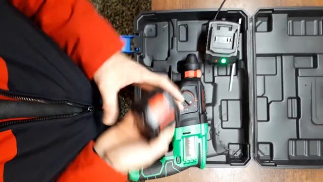 Аккумуляторный Перфоратор зитрек мощный молоток смотреть онлайн