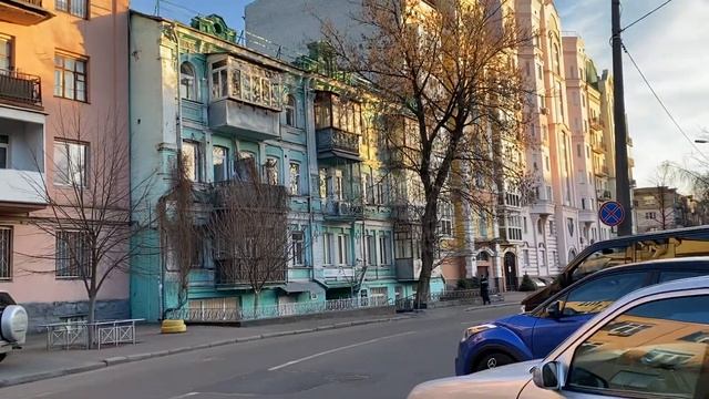 KYIV Podil. Where in Kyiv to LIVE WELL...?!!!/ KIEV UKRAINE #ukraine #kyiv смотреть онлайн