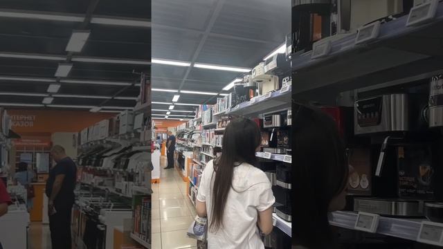 ЛЕГЕНДЫ ХАКАСИИ ПРИШЛИ ЗА ПОКУПКАМИ В МАГАЗИН #легенды #магазин #стримеры #хакасия смотреть онлайн