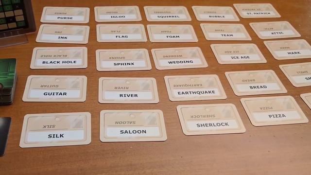 Bite Size Review - Codenames Duet смотреть онлайн