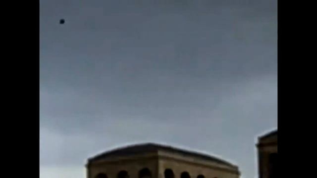 Милан. Дуомо. Гроза в июле. Milan. The Duomo. Thunderstorm in July. смотреть онлайн