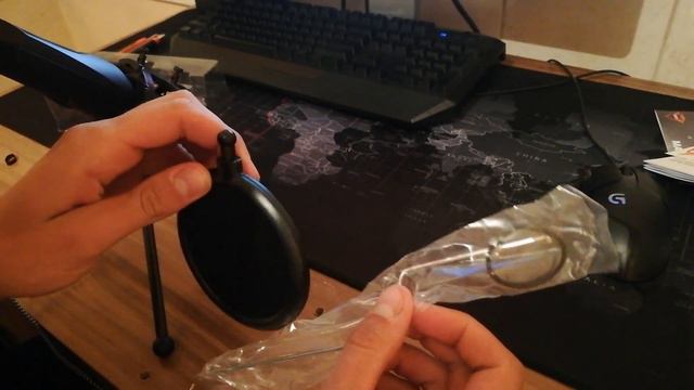 Trust 232 Mantis Microphone Unboxing & Review | LOW BUDGET смотреть онлайн