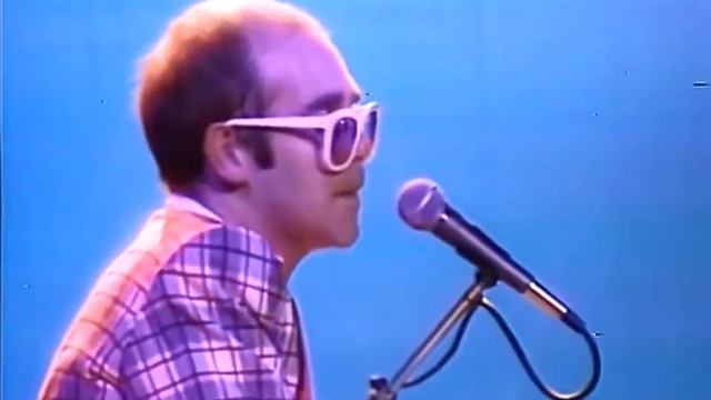 Elton John Rocket Man (Edinburgh 1976)