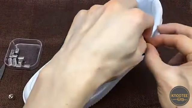 Эластичные шнурки без завязок с фиксатором KNOOTEE смотреть онлайн