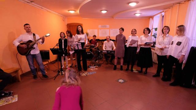 "Тихо колыбельную над яслями пела" Старики-Разбойники смотреть онлайн