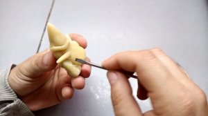 ГНОМ за 5 минут СВОИМИ  РУКАМИ /  ЛЕПИМ ГНОМА ИЗ ХЛЕБА МЯКИШ/