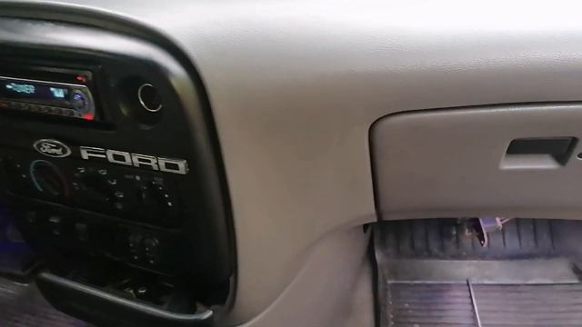 Пропали обороты моторчика печки на Ford Windstar. смотреть онлайн
