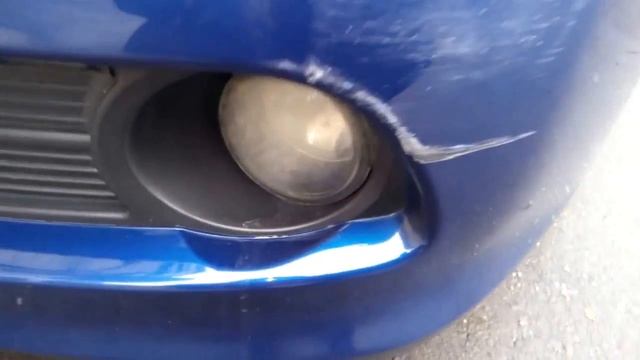 Притерли бампер на моей машинке Ниссан Альмера G15. смотреть онлайн