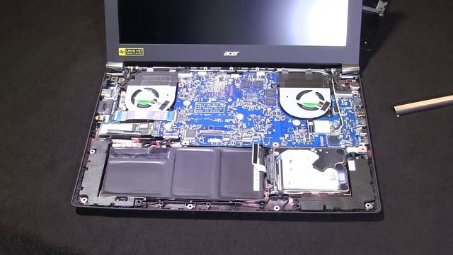Opening the Acer V15 Nitro. Internals and upgrade possibilities. смотреть онлайн