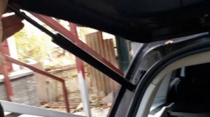 Субару Форестео SJ замена газлифта крышки багажника...бюджетно