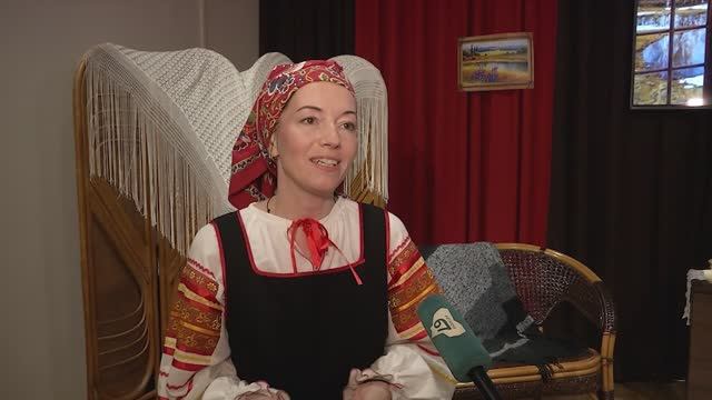 С понедельника начались масленичные гулянья смотреть онлайн