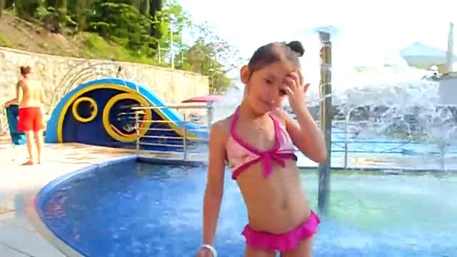 Ариночка Ковтун 5 лет юная модель из Харькова клип1 смотреть онлайн