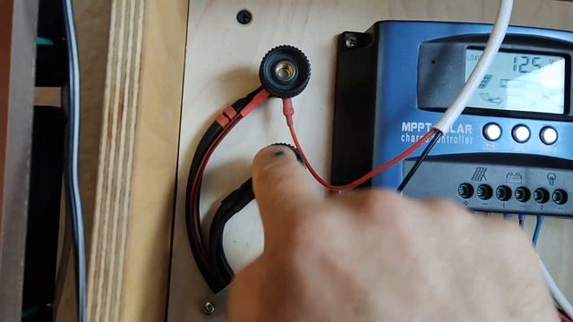 Солнечная электростанция на балконе - из того что было. / Balkonkraftwerk.ru