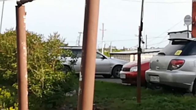 Мужик всё таки дошёл до дома. смотреть онлайн