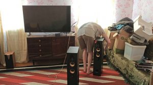 распаковка колонок стерео системы F&D T60x pro