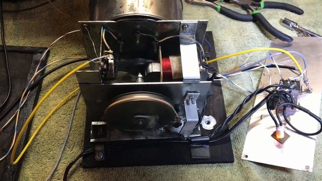 1968 Fender Dimension IV Sound Expander (Made by Tel-Ray) - Restoration смотреть онлайн